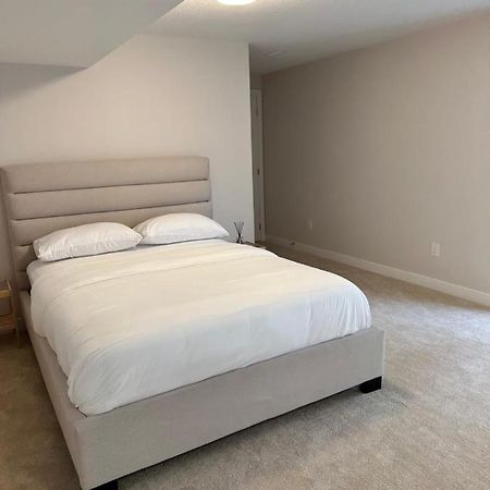 The Stay Lounge Ottawa Extérieur photo